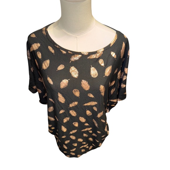 Rouge Collection Womens 2X Black Gold Metallic Feather Dolman Ruched Top Blouse - Picture 5 of 9